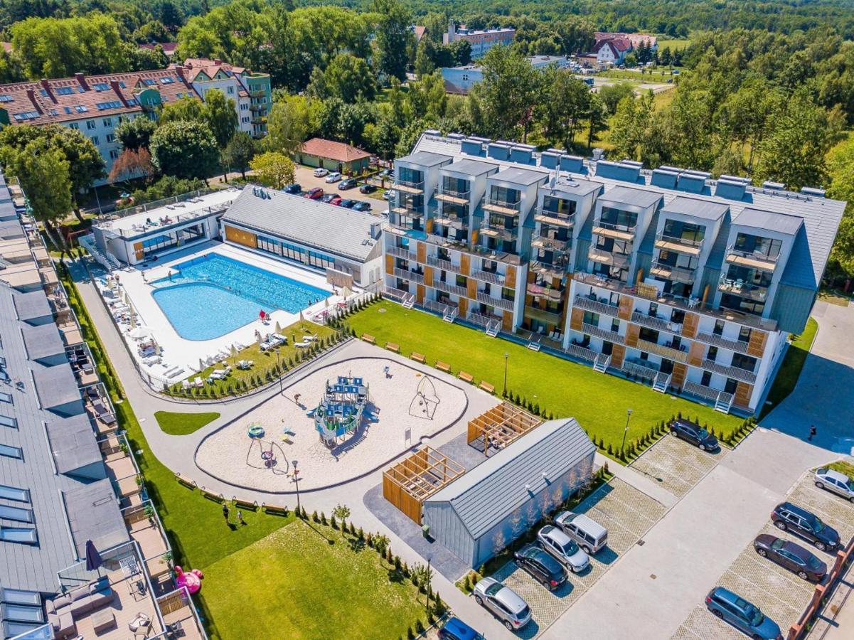Limonkowy Podczele Apartment
